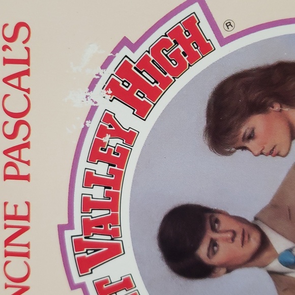 SVH #44 Pretenses *Vintage* - Picture 4 of 6